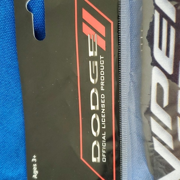 4/$20 Dodge Viper SRT 10 & Challenger stretch book cover challenger - Picture 4 of 7